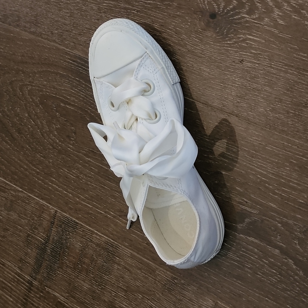 Converse authentic cool Satin * in snow white kicks size  7.5